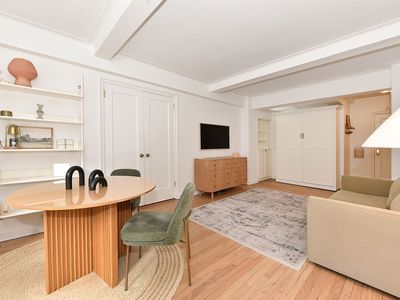 10 Park Ave #4B