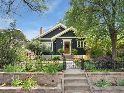 219 E Elizabeth St