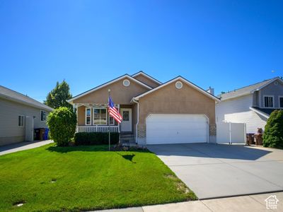 260 E Ashbrook Cir