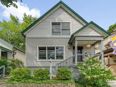 3173 North Bremen STREET