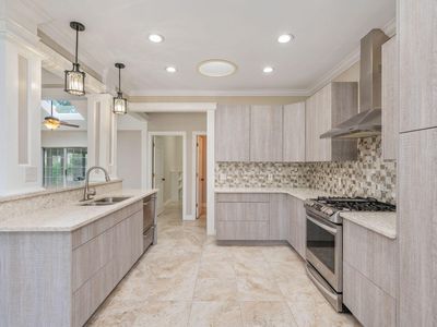 2845 Jack Nicklaus Way