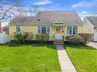 15 Albermarle Road