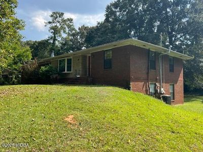 4506 Rivoli Dr