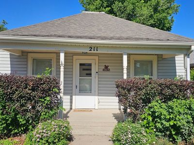 211 Deuel St