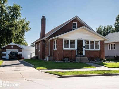 1206 Greenwood Dr