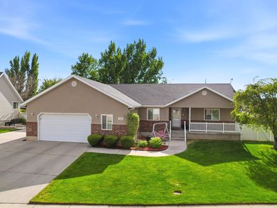 1816 E River Bottom Rd