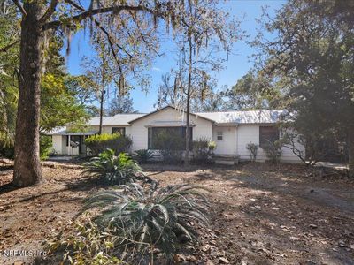 85402 TRINITY Circle