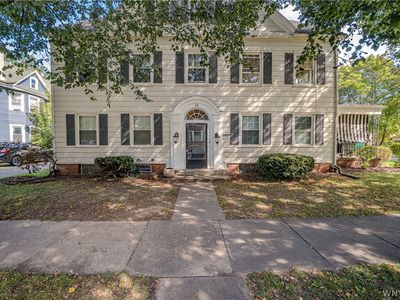 346 Woodward Ave