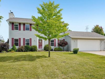 110 North White Oak WAY