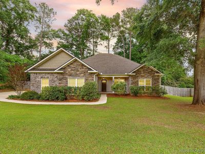 608 Oak Ridge Dr