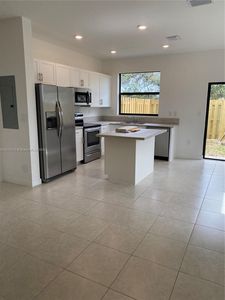 588 NE 207th St #588