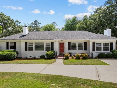 2711 N Beltline Blvd