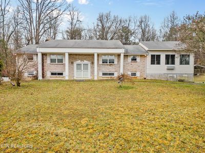 1050 Wooddale Church Rd