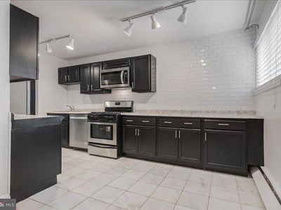 201 Philadelphia 1/2 Pike #103