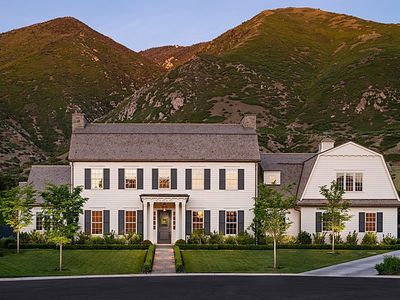 835 E Canyon Breeze Ln