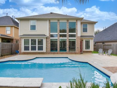1334 Laura Hills Ln