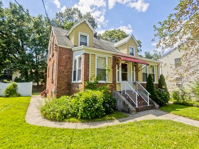 86 Laurence St