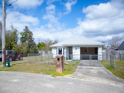 7006 Fox Ct