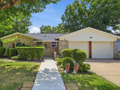 6609 Emily Dr