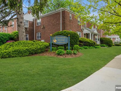 10 Clark Ct