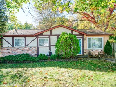 305 Brighton Lake Rd