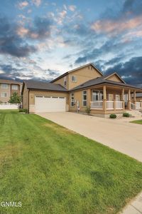 Property at 801 40th St E, Williston, ND