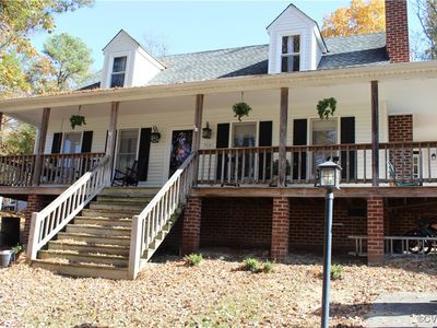 7116 Bruce Academy Ct