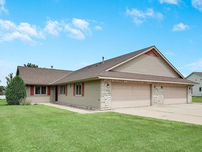 241 Tuttle Dr