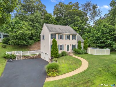 Property at 261 Twin Lakes Road, North Branford, CT