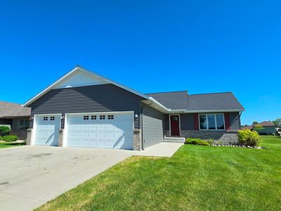 416 Torrey Pines Dr