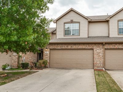 908 Englewood Ln