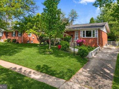 13103 Parkland Dr