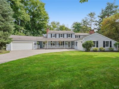 53 Stonehenge Dr