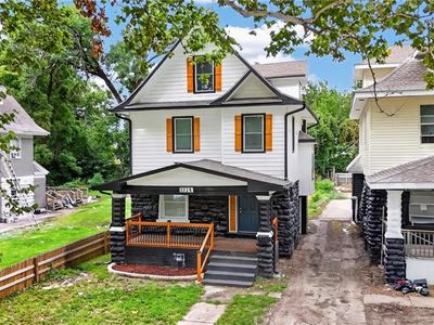 3328 Prospect Ave