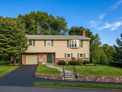 31 Susan Dr