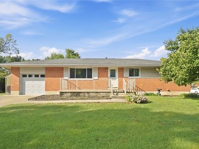 2924 Eckley Blvd