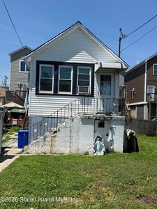 Property at 233 Colony Ave, Staten Island, NY