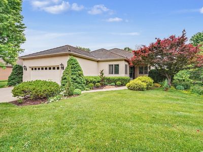 5727 Villa Dr