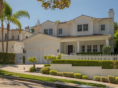 10334 Lorenzo Dr