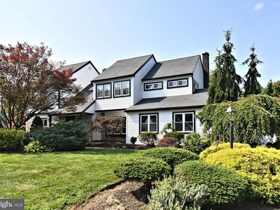 1601 Clark Dr