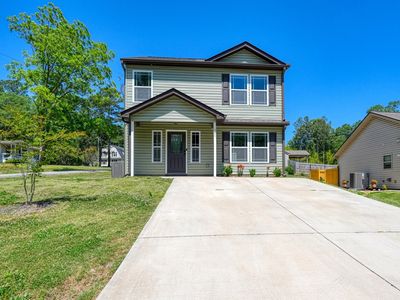 340 Brewster St