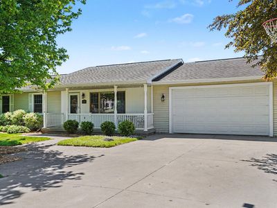 1195 W Hampton Rd