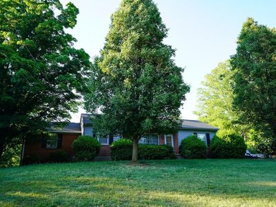 906 Childress Dr
