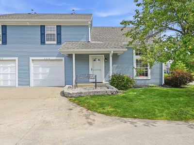 3606 N Lakeside Dr