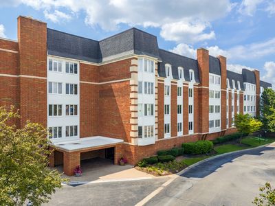 Property at 50 Lake Blvd APT 635, Buffalo Grove, IL