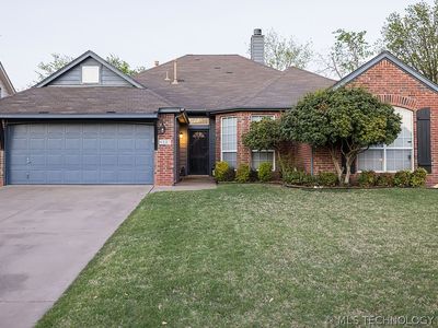 4337 S 200th East Ave