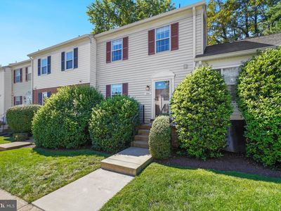 Property at 186 Fairfield Dr, Warrenton, VA