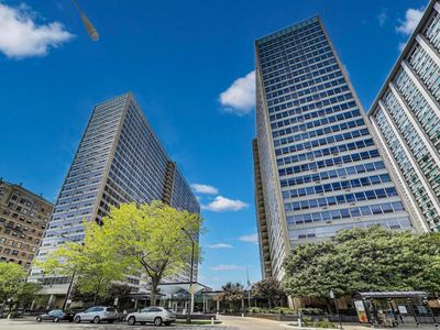 3550 N Lake Shore Dr APT 519