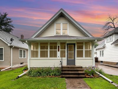 304 8th Ave S