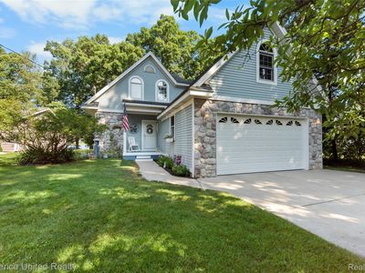 1491 Division Dr